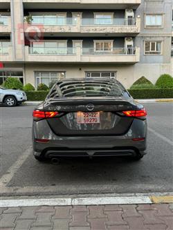 نيسان سنترا